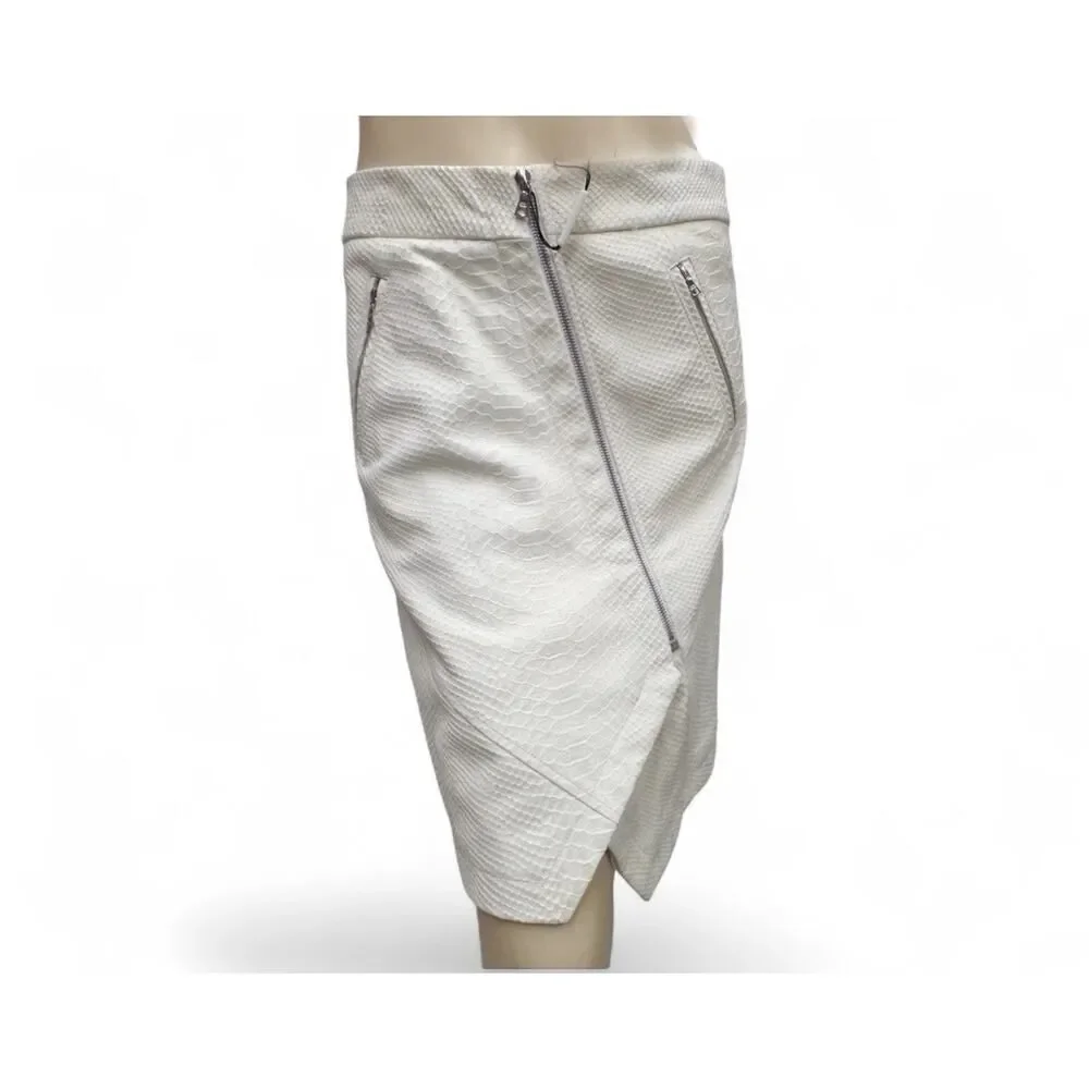 Yigal Azrouël Ivory Leather Skirt Size 8 Asymmetrical Zip Snake Texture